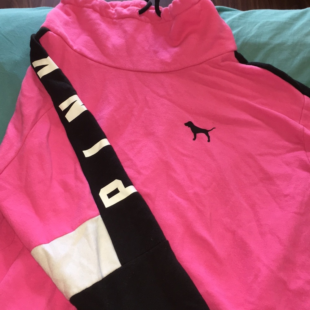 pink hoodie